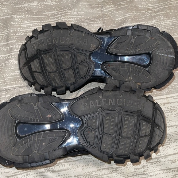 balenciaga track LED - Picture 10 of 11